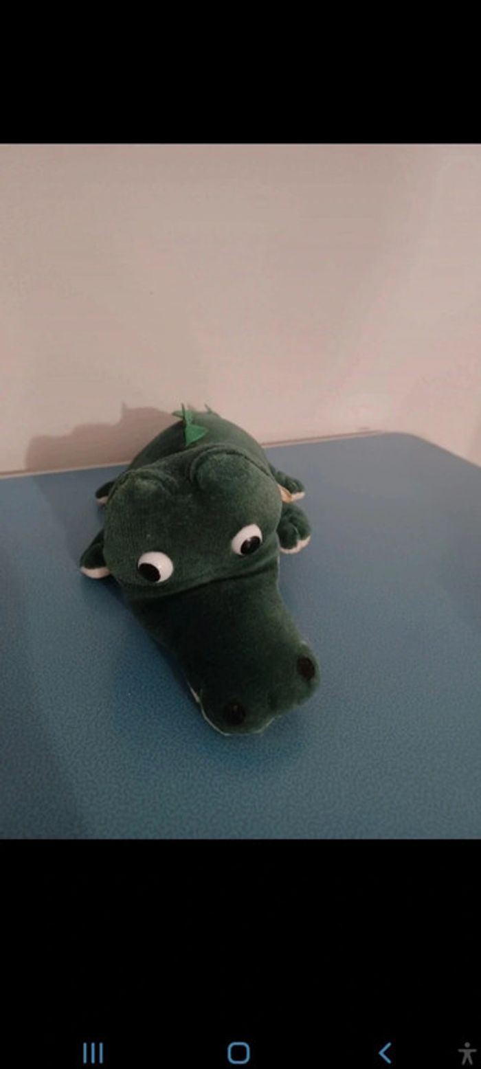 Lot de 3 doudou peluche 🐕 chien 🐞 coccinelle et 🐊 crocodile - photo numéro 3