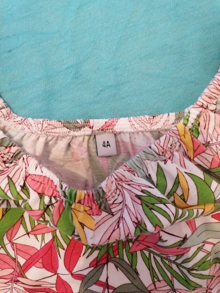 Haut taille 4 ans - photo numéro 2