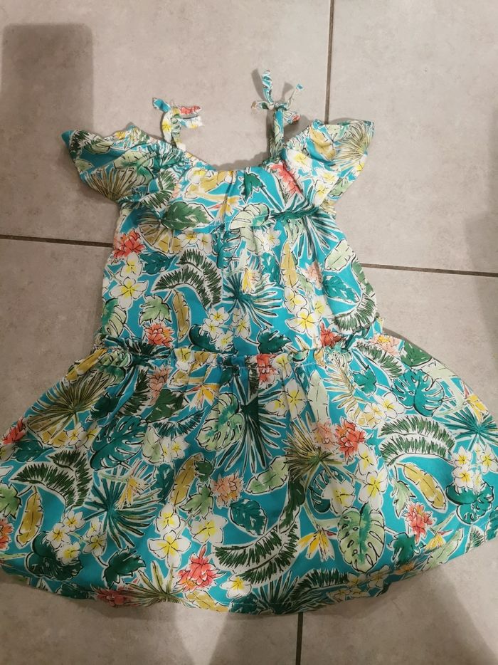 Robe 3 ans
