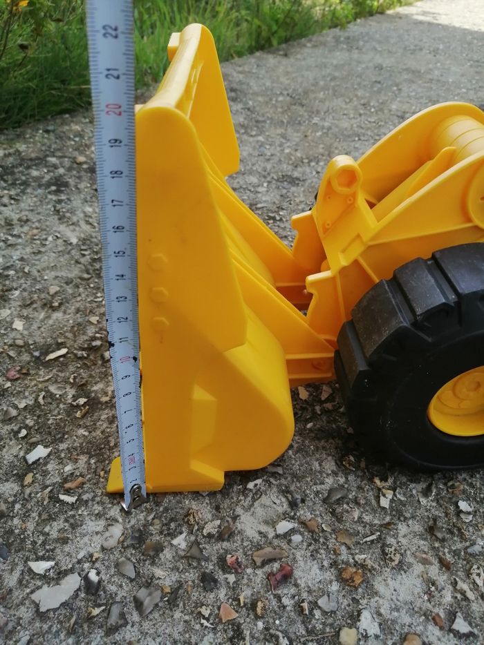 Tractopelle caterpillar - photo numéro 6