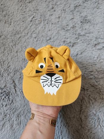 Casquette tigre bébé