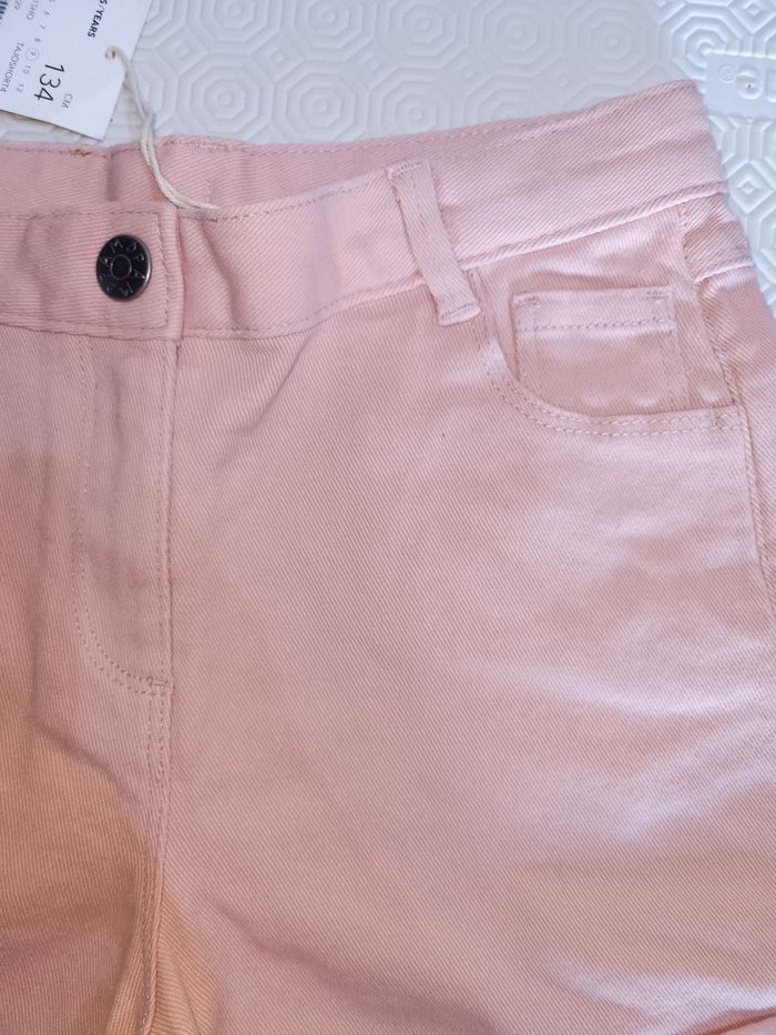 Short DPAM 9 ans neuf - photo numéro 2