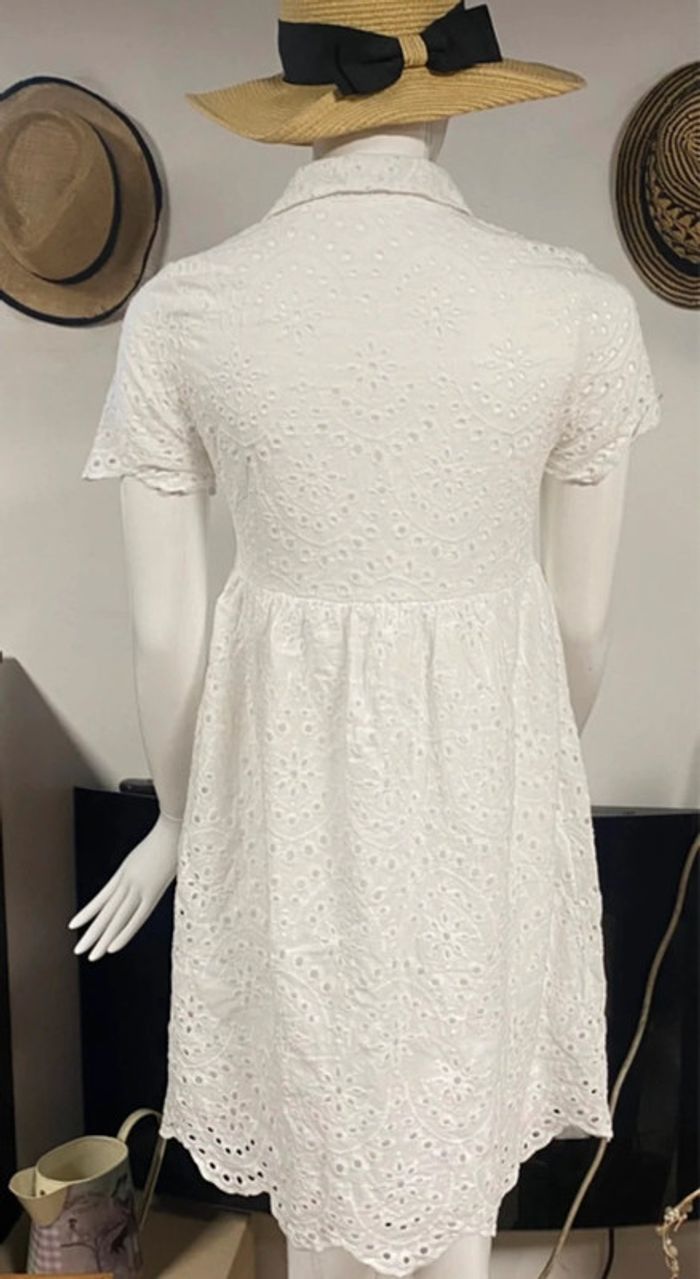 Robe chic taille M broderie anglaise - photo numéro 6