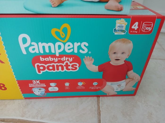 Lot 2 cartons XXL pants et couched  pampers T4 - photo numéro 3