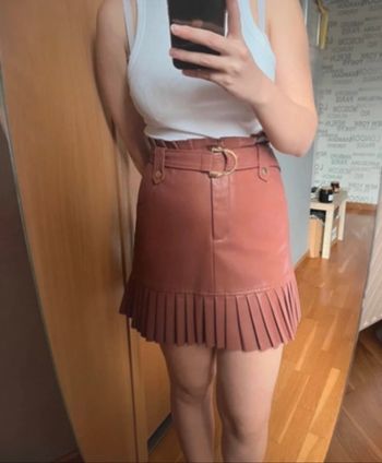 jupe similicuir rose zara taille S