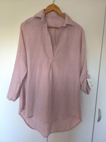 Deux longues chemises pour femme