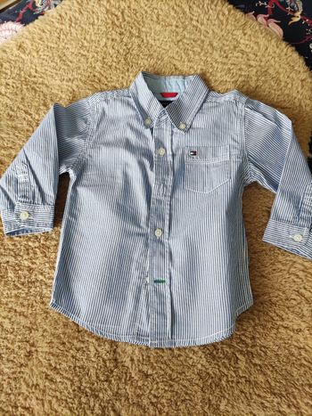 Chemise garçon tommy Hilfiger excellent état 12mois