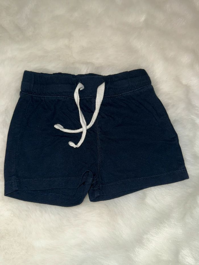 Short bébé