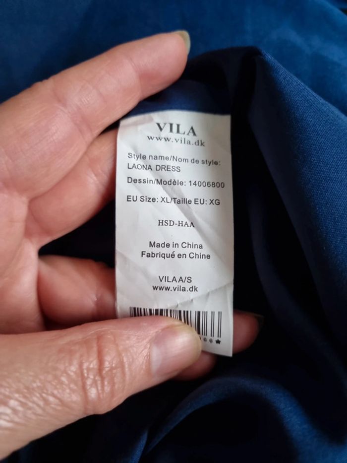 Robe Vila bleue marine XL - photo numéro 4