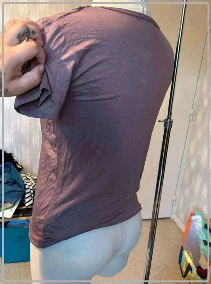 Tres jolie t shirt taille 3xl/46 marque sevda - photo numéro 3
