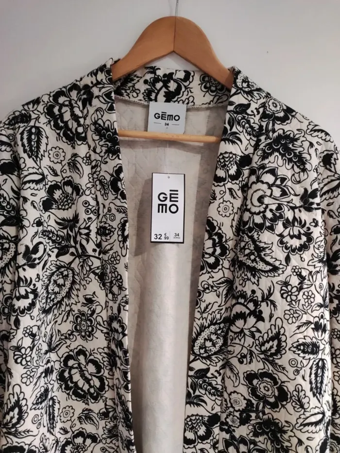 Veste noir et blanc - 34 - Neuve - photo numéro 3
