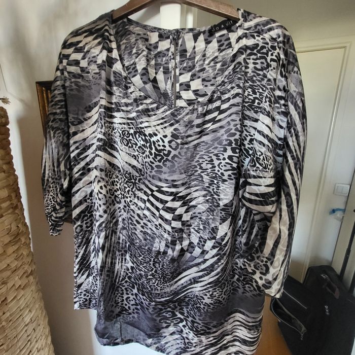 Lot de vêtements - photo numéro 7