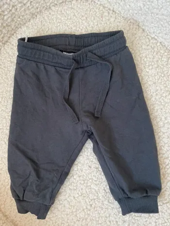Pantalon H&M gris