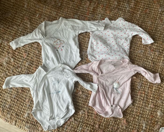 Lot 4 bodies ML