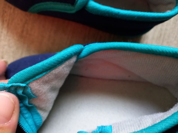 Chaussons 25 26 garçon neufs chaussons enfants - photo numéro 3