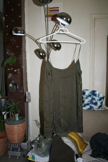 🌸Charmante robe kaki à bretelles Taille 38 Tendance 2024 "Mango" 🌸