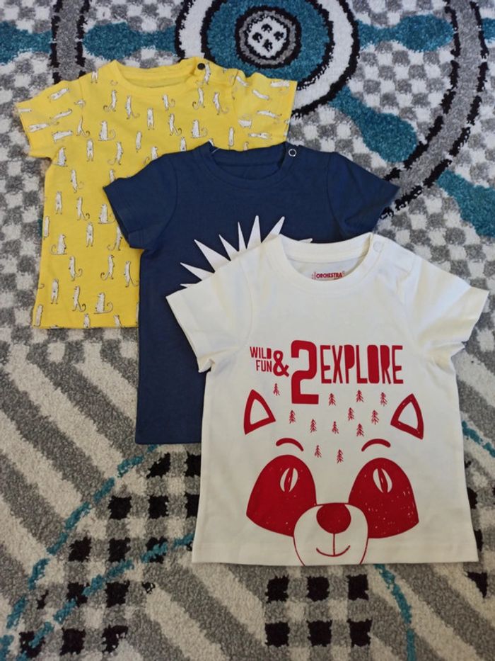 Lot 3 t-shirts manches courtes NEUFS 6 mois