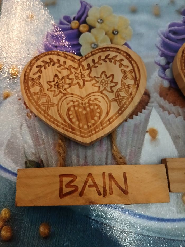 2 cœurs en bois cuisine et bain