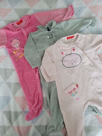 Lot 3 pyjamas 9mois