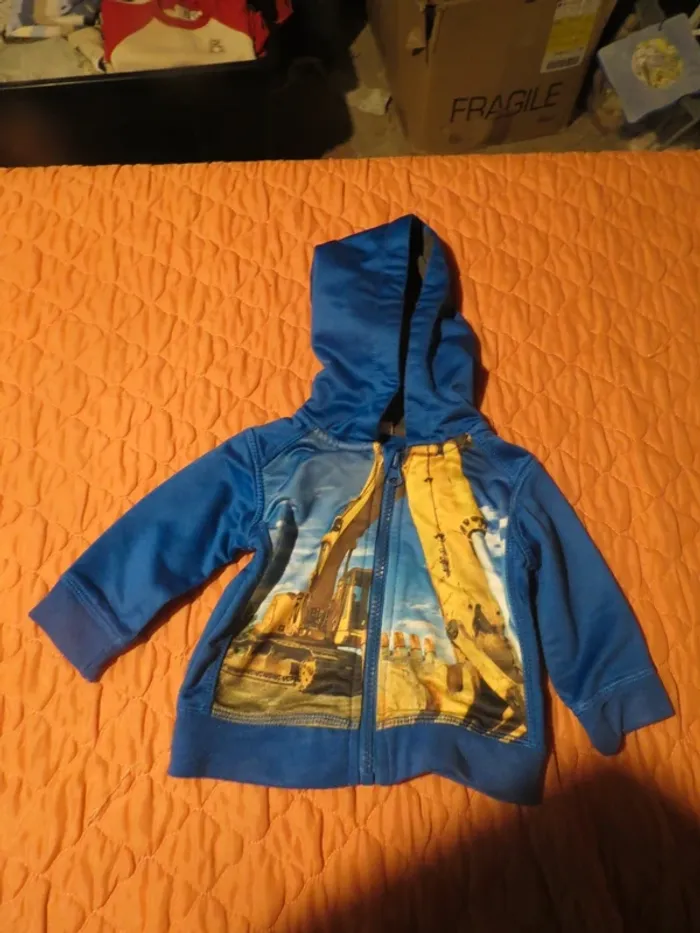 gilet a zippé taille 6 mois garçon - photo numéro 2