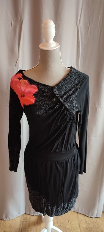 Robe desigual taille S