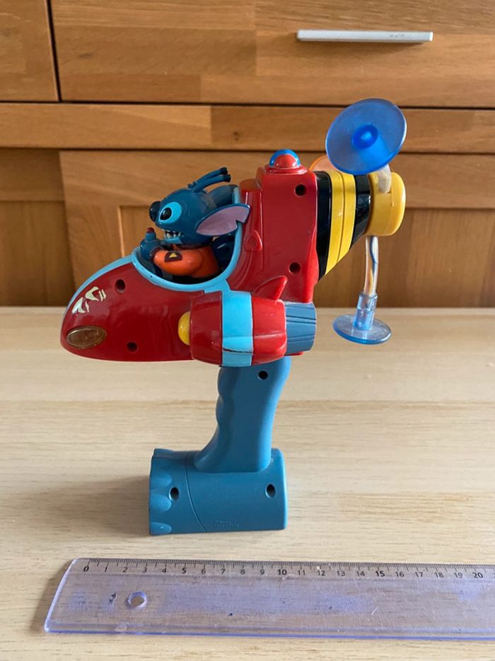 Jouet lumineux tournant  Lilo stitch light chaser up spinning disney Disneyland Paris store - photo numéro 4