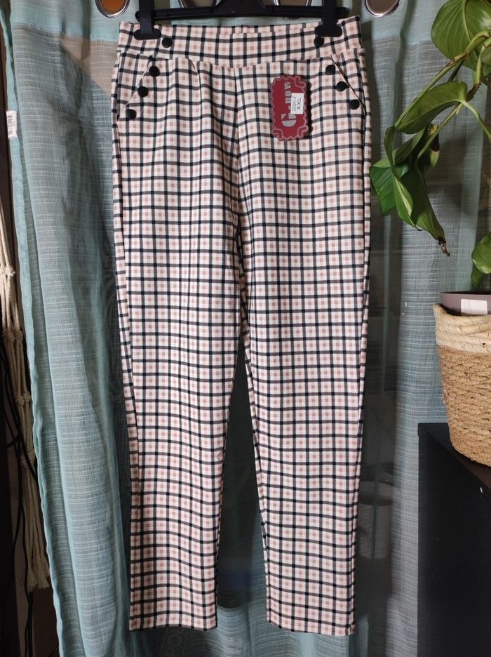 Pantalon ajusté taille XXL - photo numéro 2