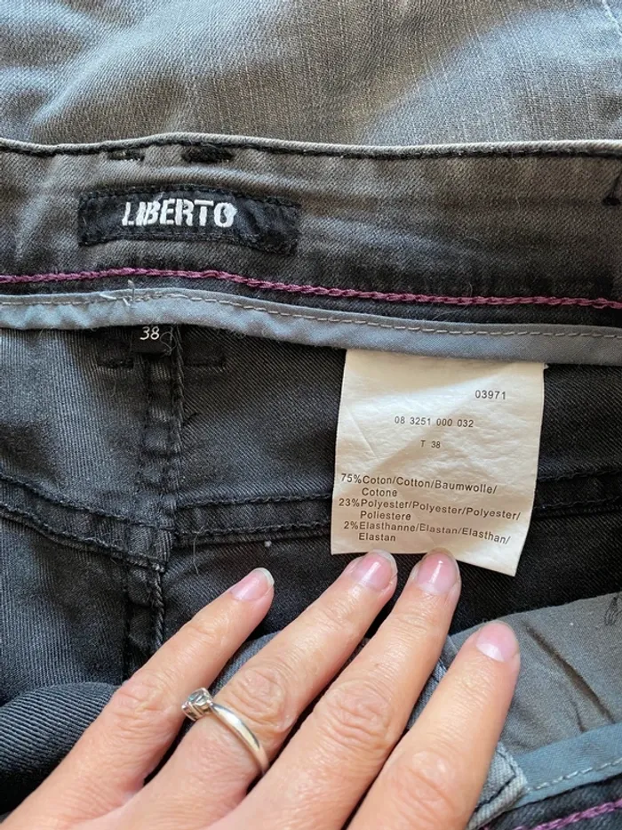 Lot de 3 jeans homme taille 38 - photo numéro 5