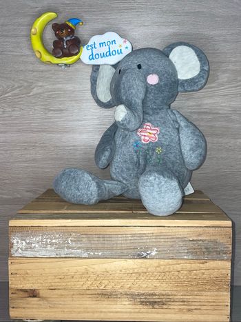 CMP97 doudou éléphant 🐘 Playkids