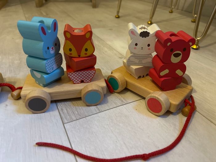 Lot puzzle djeco et petit train à tirer - photo numéro 8