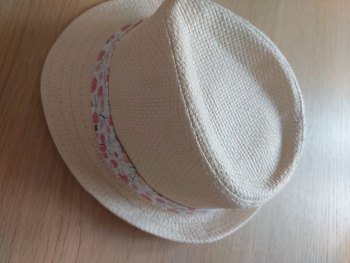Chapeau - photo numéro 2