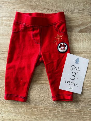 Pantalon rouge Minnie super hero t.3m