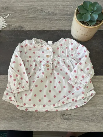Blouse à pois 9 mois