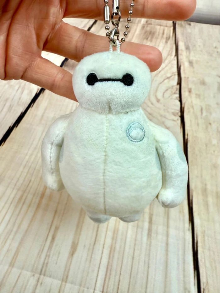 Petite peluche Baymax Disney - Tokyo Disneyland Japon - photo numéro 4