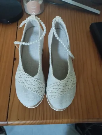 Chaussures compensees