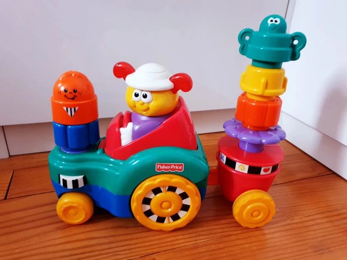 Fisher Price Jouet musical à rouler Formes à encastrer