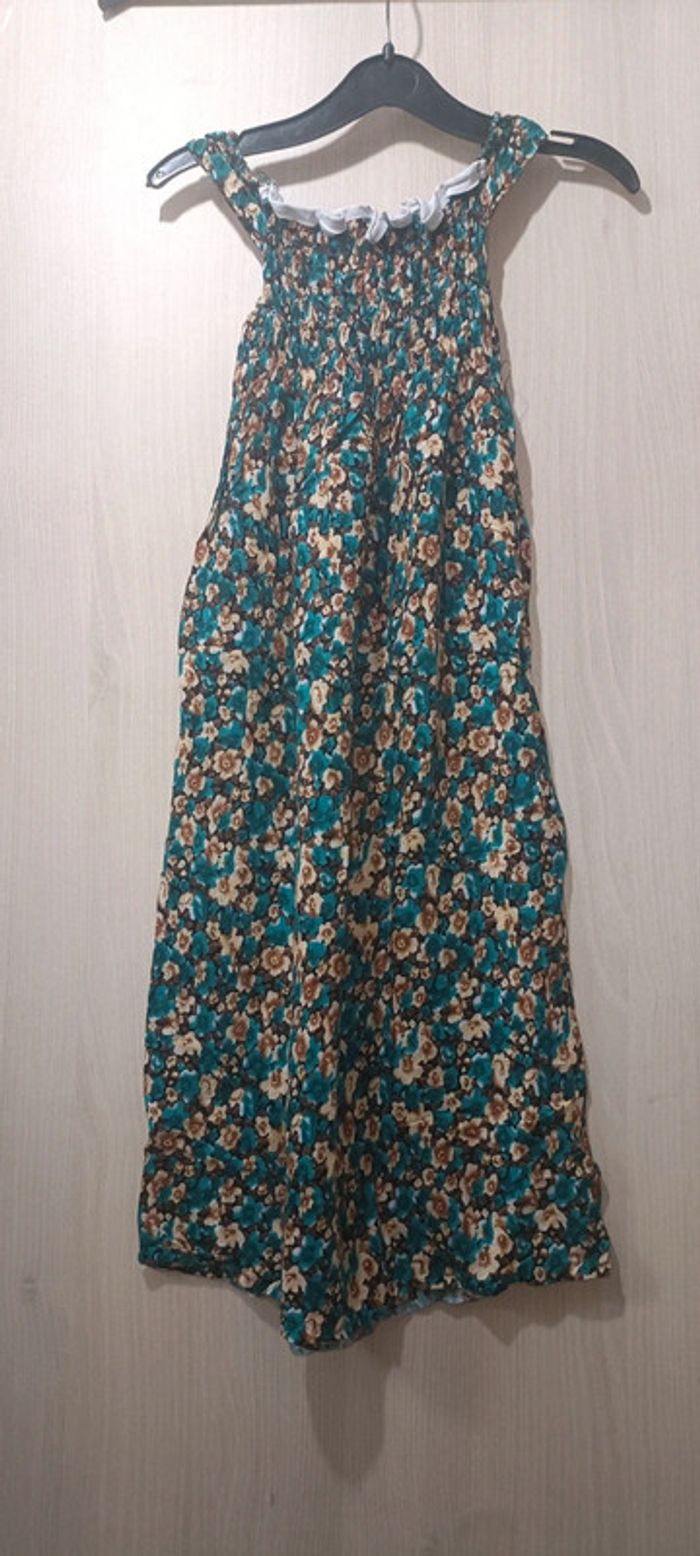 Robe fleurie 4/5 ans - photo numéro 2