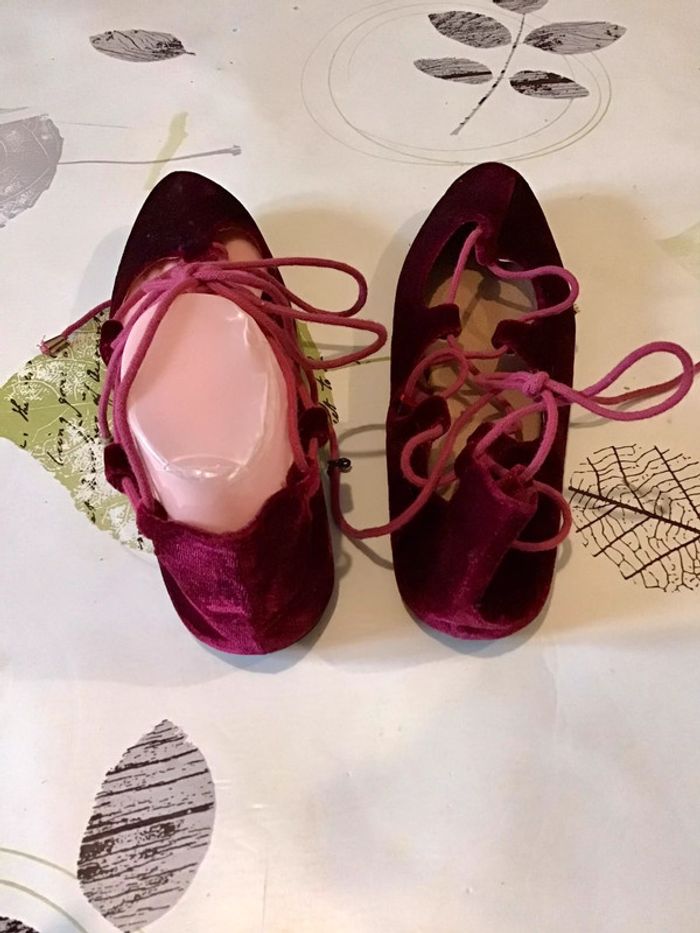 Chaussures plate velours bordeaux avec laçage taille 38 - photo numéro 4