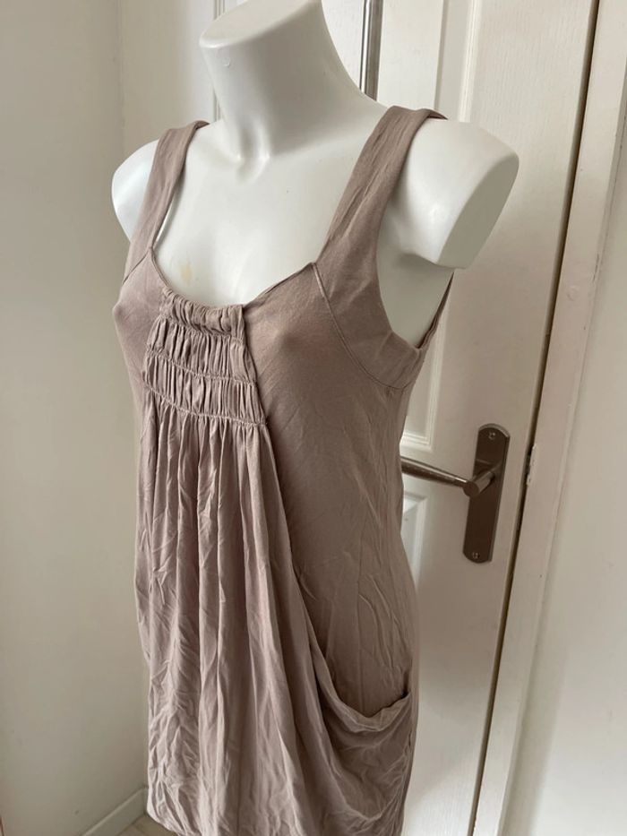 Robe beige - photo numéro 6