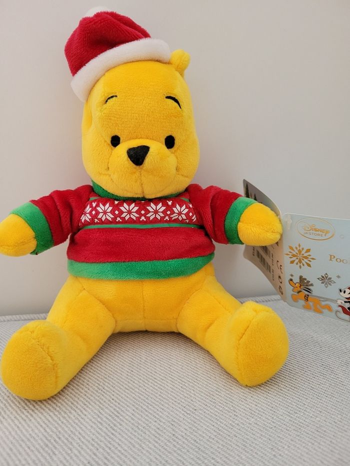 Peluche Winnie l'ourson de Noël Disney NEUVE