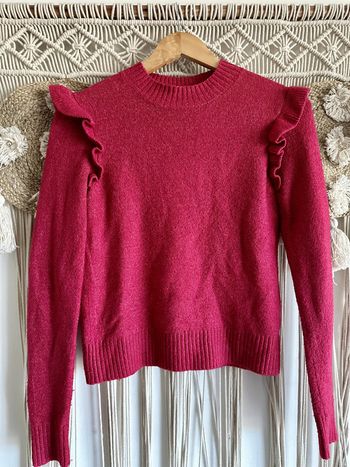 Pull rose détails volants XS