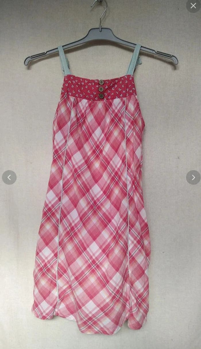 Robe à bretelles okaidi 10 ans