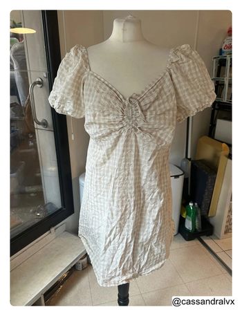 Robe beige - H&M