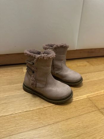Bottines fourrures à l’intérieur