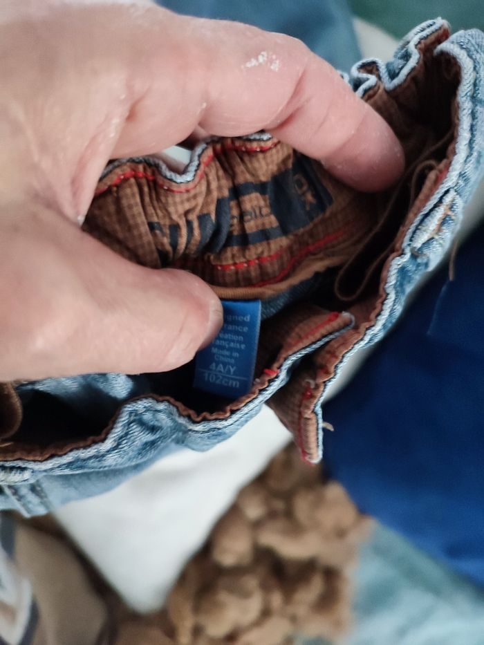 #kytie4ansgarcon. Jeans taille 4 ans - photo numéro 2
