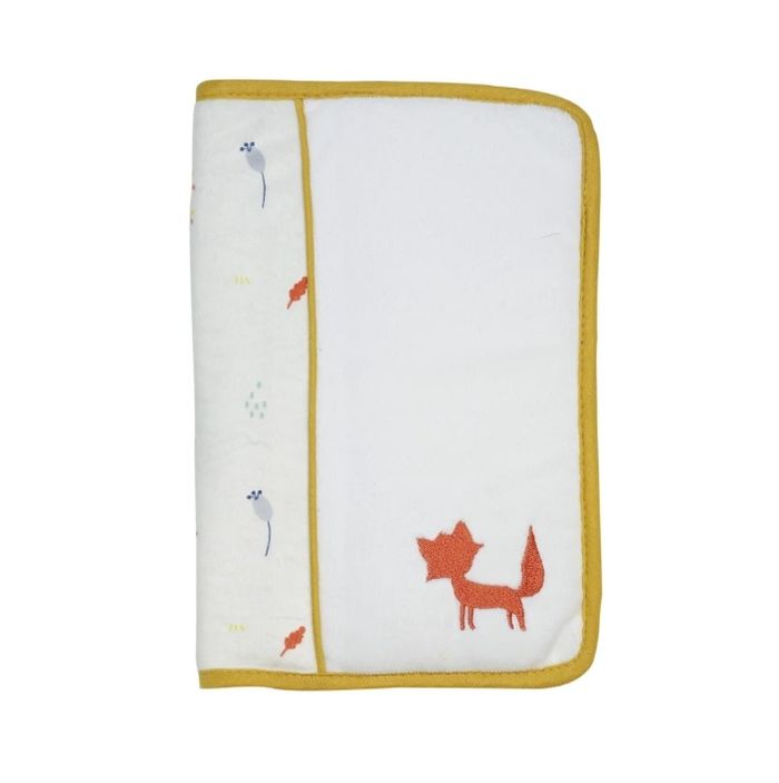 Protège carnet de santé bébé Cache-Cache en Forêt Trois Kilos Sept NEUF