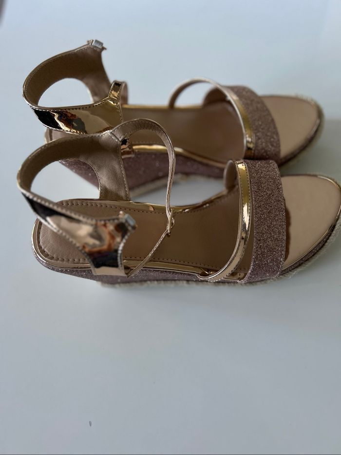 Sandales femme - photo numéro 2