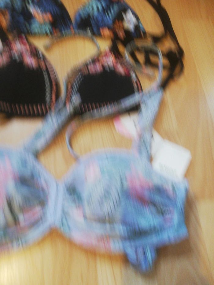 Lot de 3 hauts de maillot de bain - photo numéro 2
