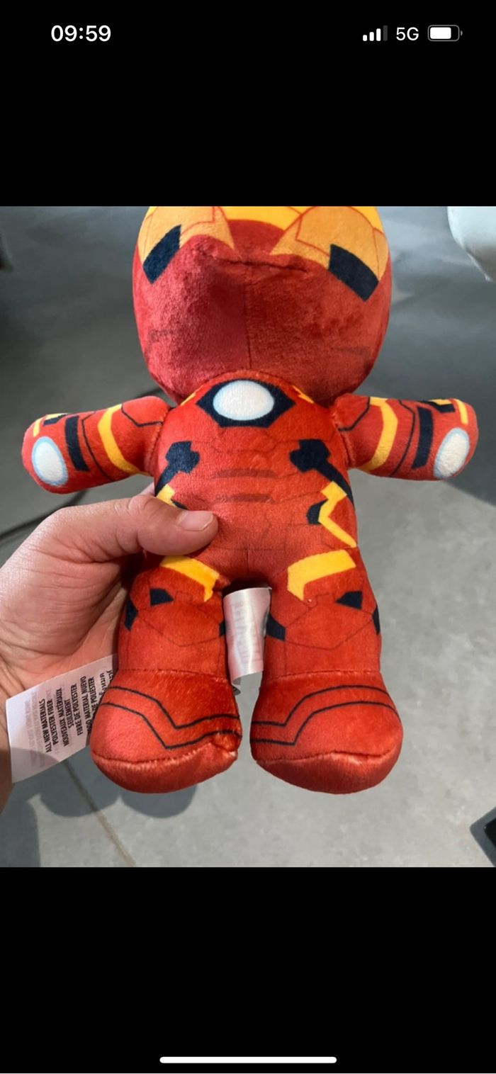 Peluche Iron man Disneyland Paris - photo numéro 4