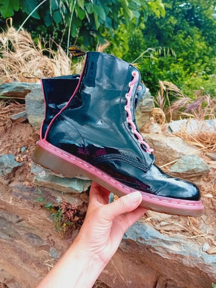 Dr. Martens Pascal vernis noir et rose 39 - photo numéro 7